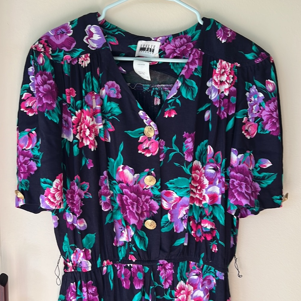 VINTAGE Leslie Fay Floral Dress with pockets! Spring Dress - Picture 3 of 6